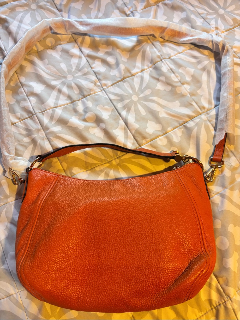 Michael Kors Orange Leather Shoulder Bag with Gold MK Charm - Picture 2 of 5